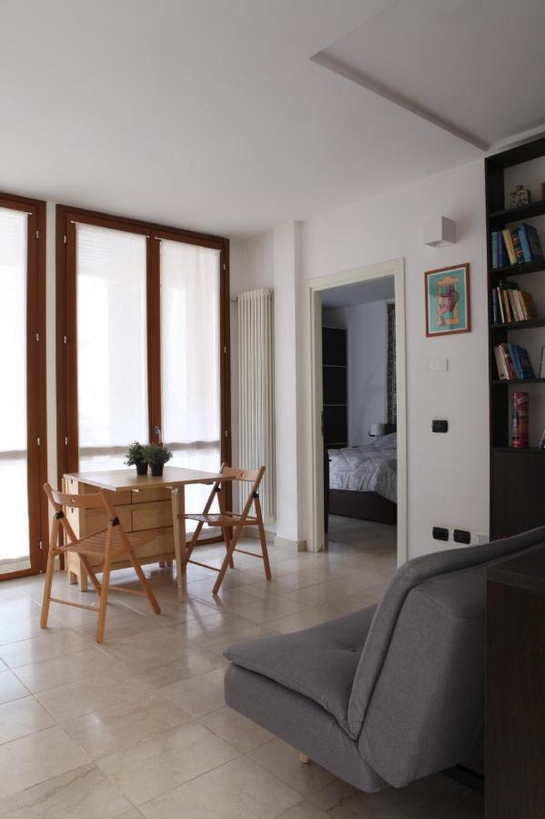 מילאנו Terrace Apartment Close To Metro Station מראה חיצוני תמונה