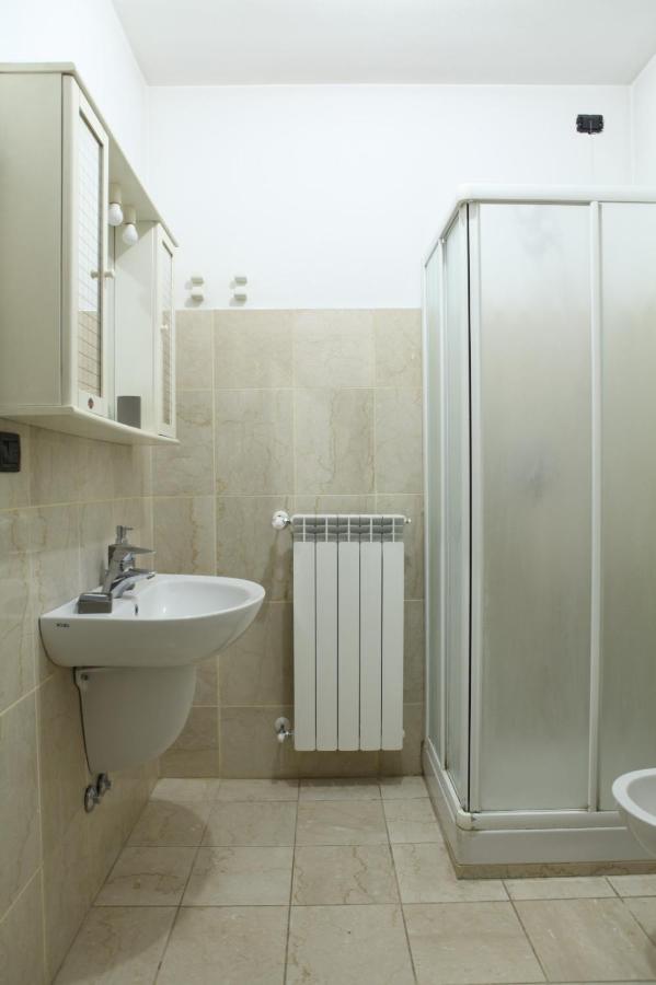 מילאנו Terrace Apartment Close To Metro Station מראה חיצוני תמונה